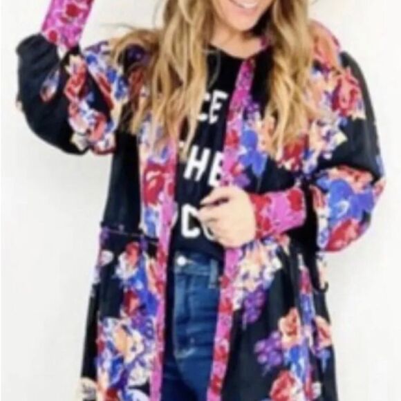 New Free People Brunch a Bunch Floral Hold combo
swing tunic size XS
NWOT - Picture 2 of 11